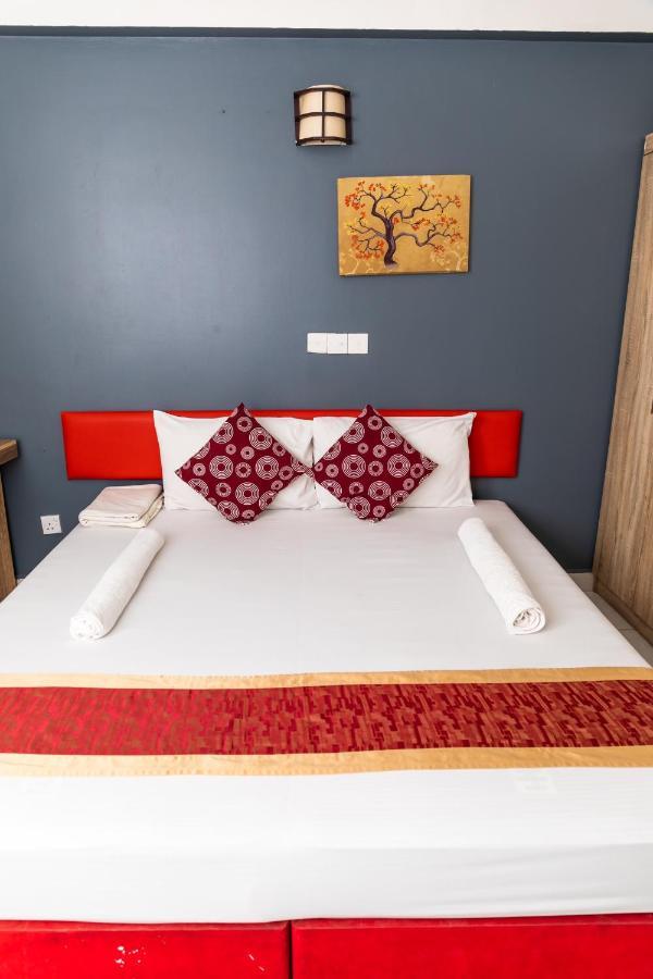 The G Ten Holiday Inn Hulhumale Bagian luar foto